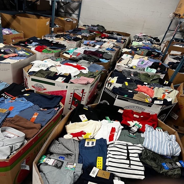 Clothing & Apparel Pallet - Image 3